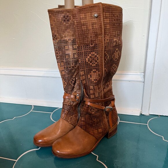 A.S. 98 Tall Perforated detailed Boots - Picture 5 of 14